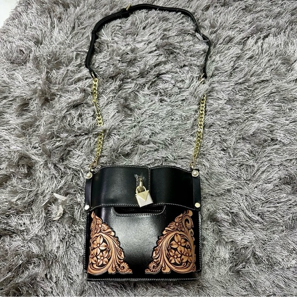 New Western Style Tooled  Leather Bag With Chain And Leather Adjustable Strap - Picture 1 of 15